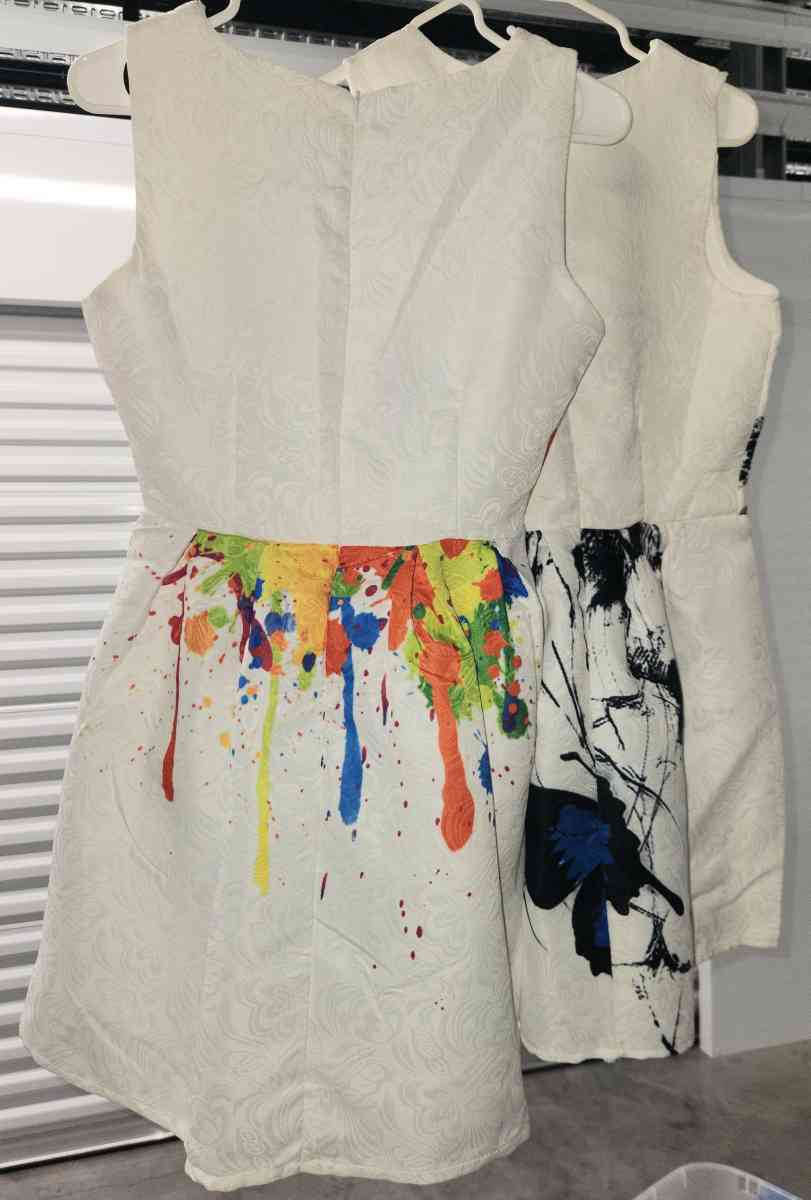 2 Short Flare Cocktail Dresses Womens Medium - Kenner, Louisiana - FleaMarketBay