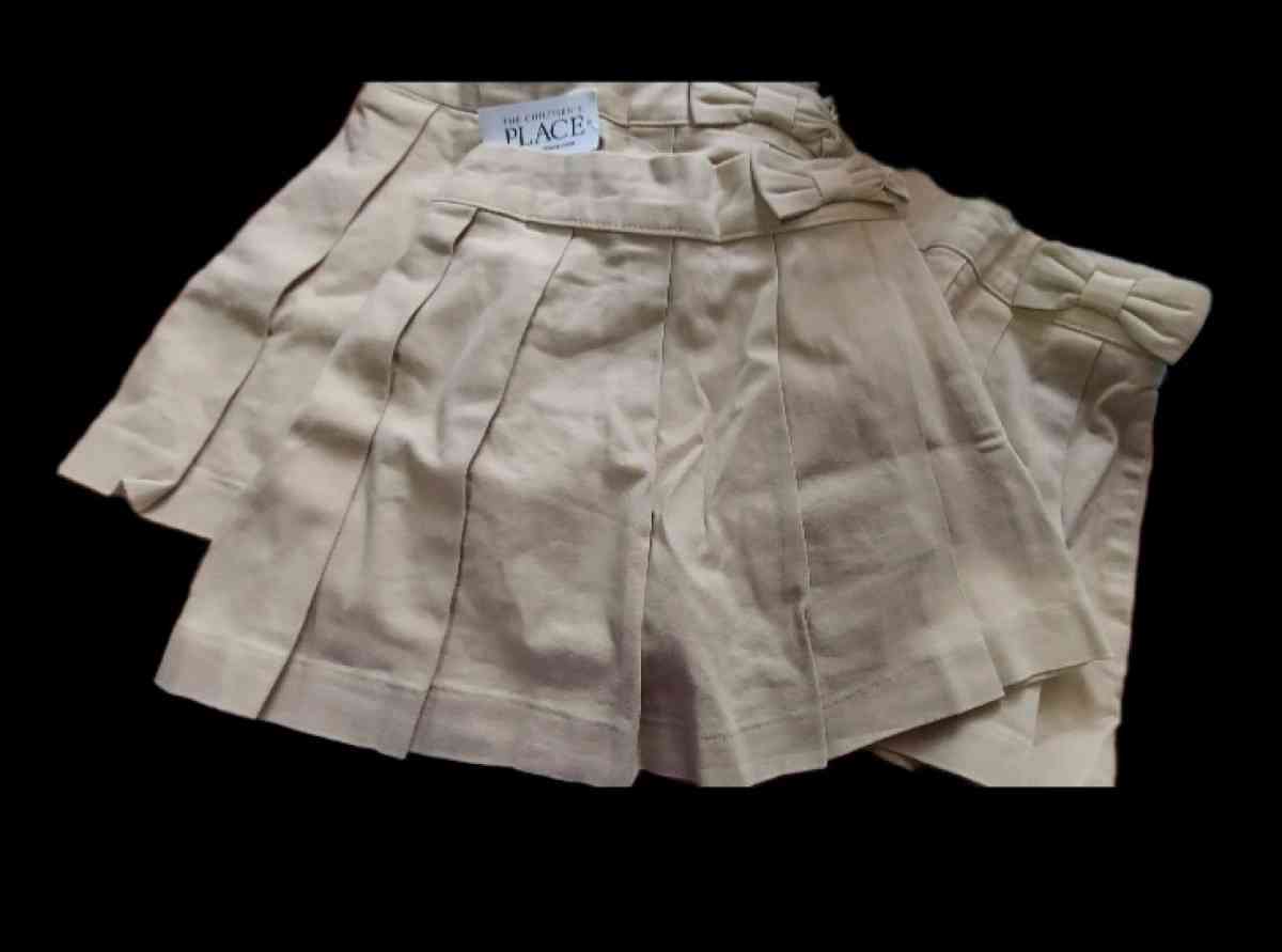 3 uniform skirts bundle - Spring Hill, Florida - FleaMarketBay