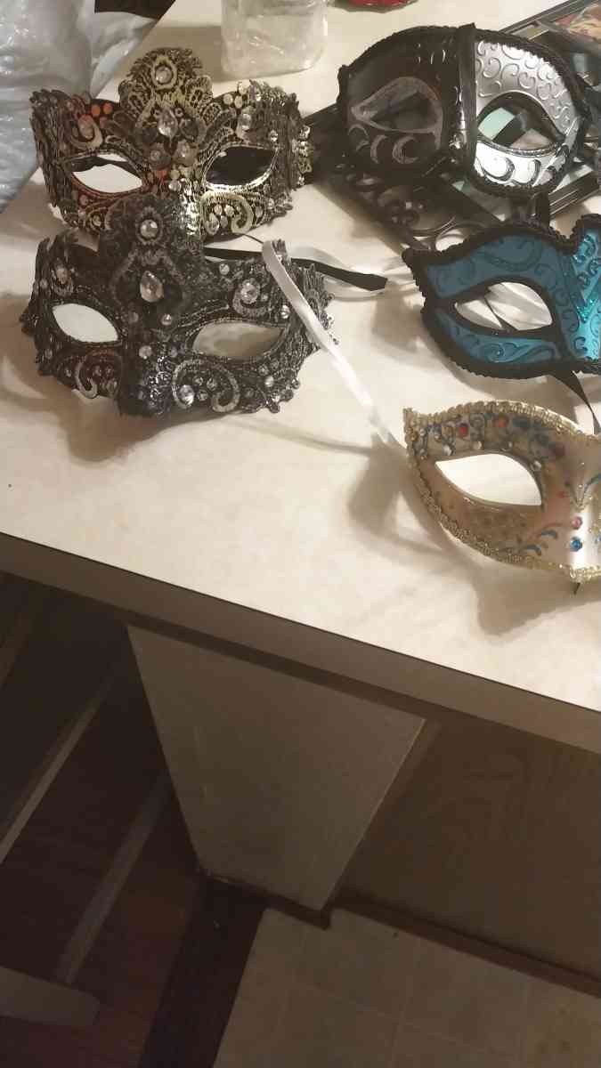 decorative face masks - Olympia, Washington - FleaMarketBay