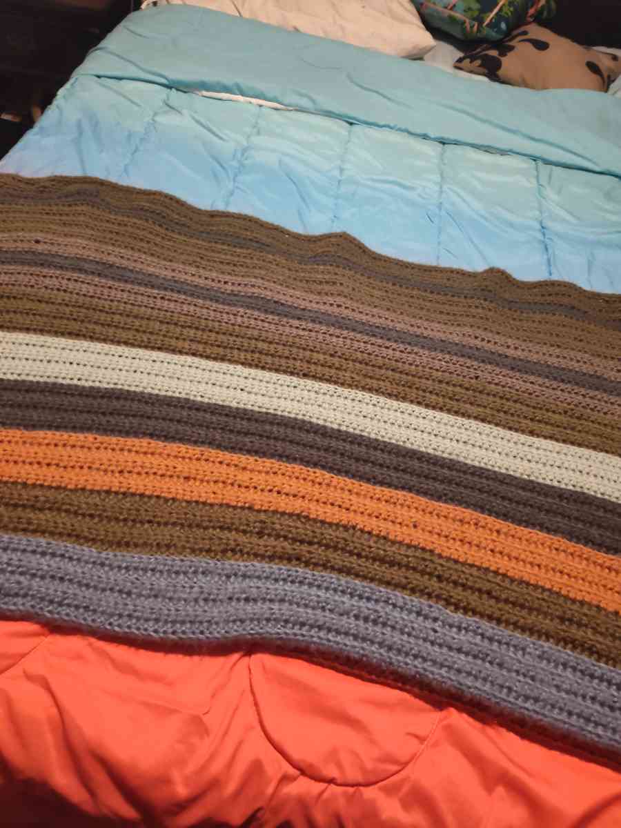 hand made crochet blanket - Fort Worth, Texas - FleaMarketBay