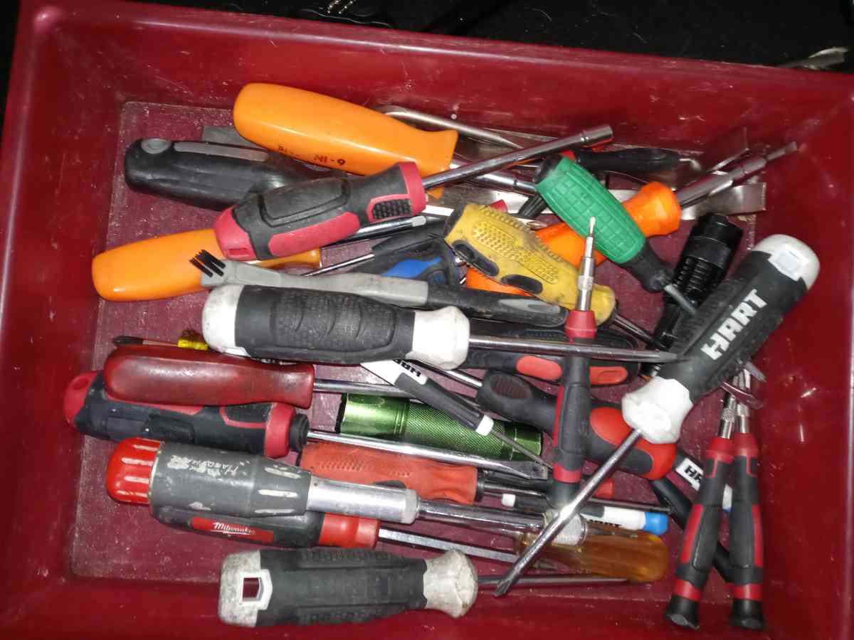 mechanic tools and AC equipment - Henderson, Nevada - FleaMarketBay