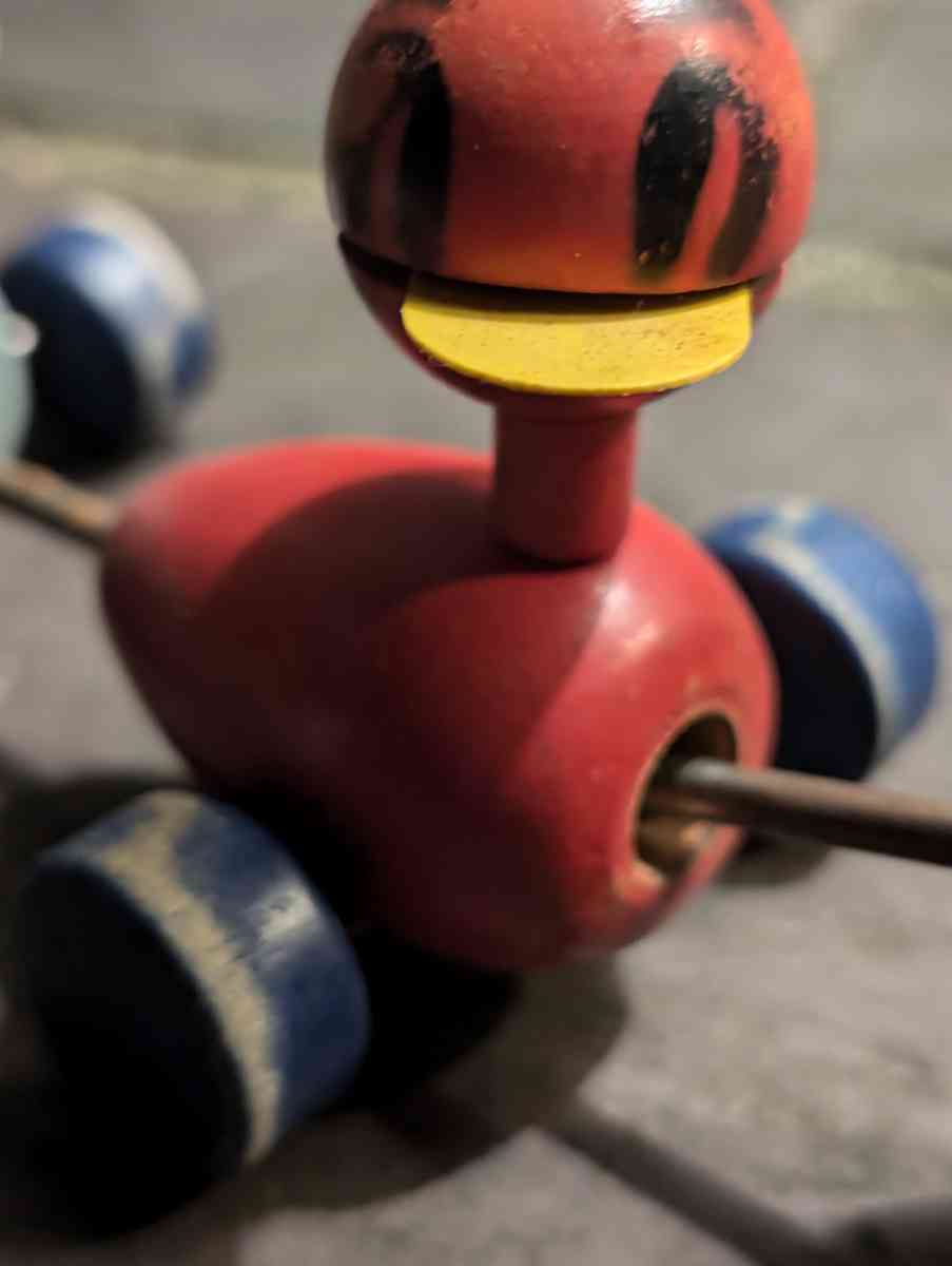 Fischer Price ANTIQUE TOY - Ellendale, Delaware - FleaMarketBay