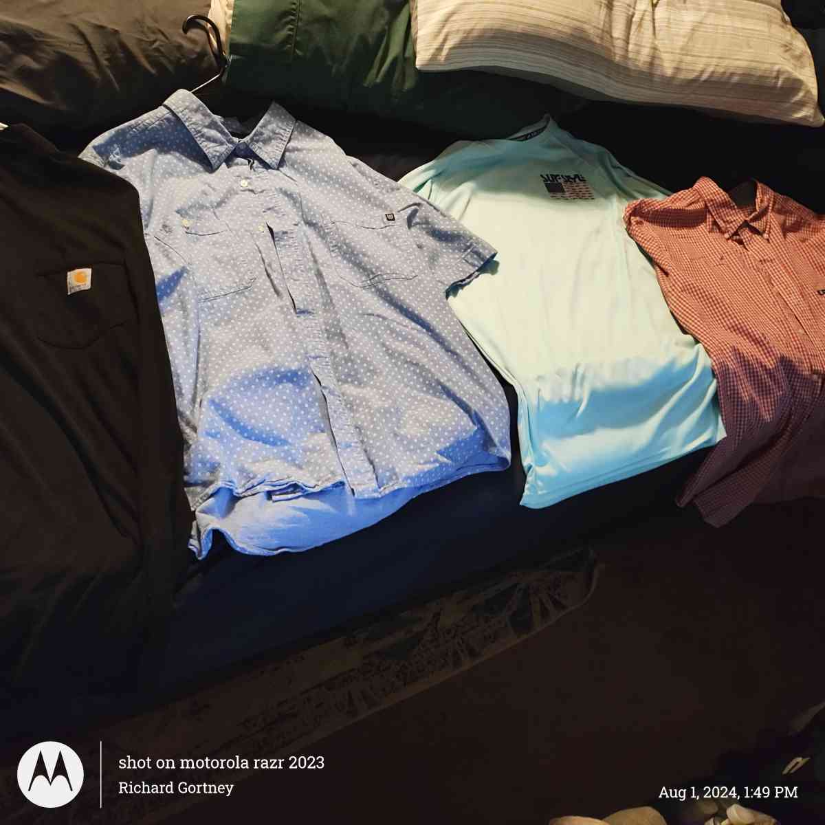 Long sleeve and Short sleeve shirts polo and button downs - Chattanooga, Tennessee - FleaMarketBay