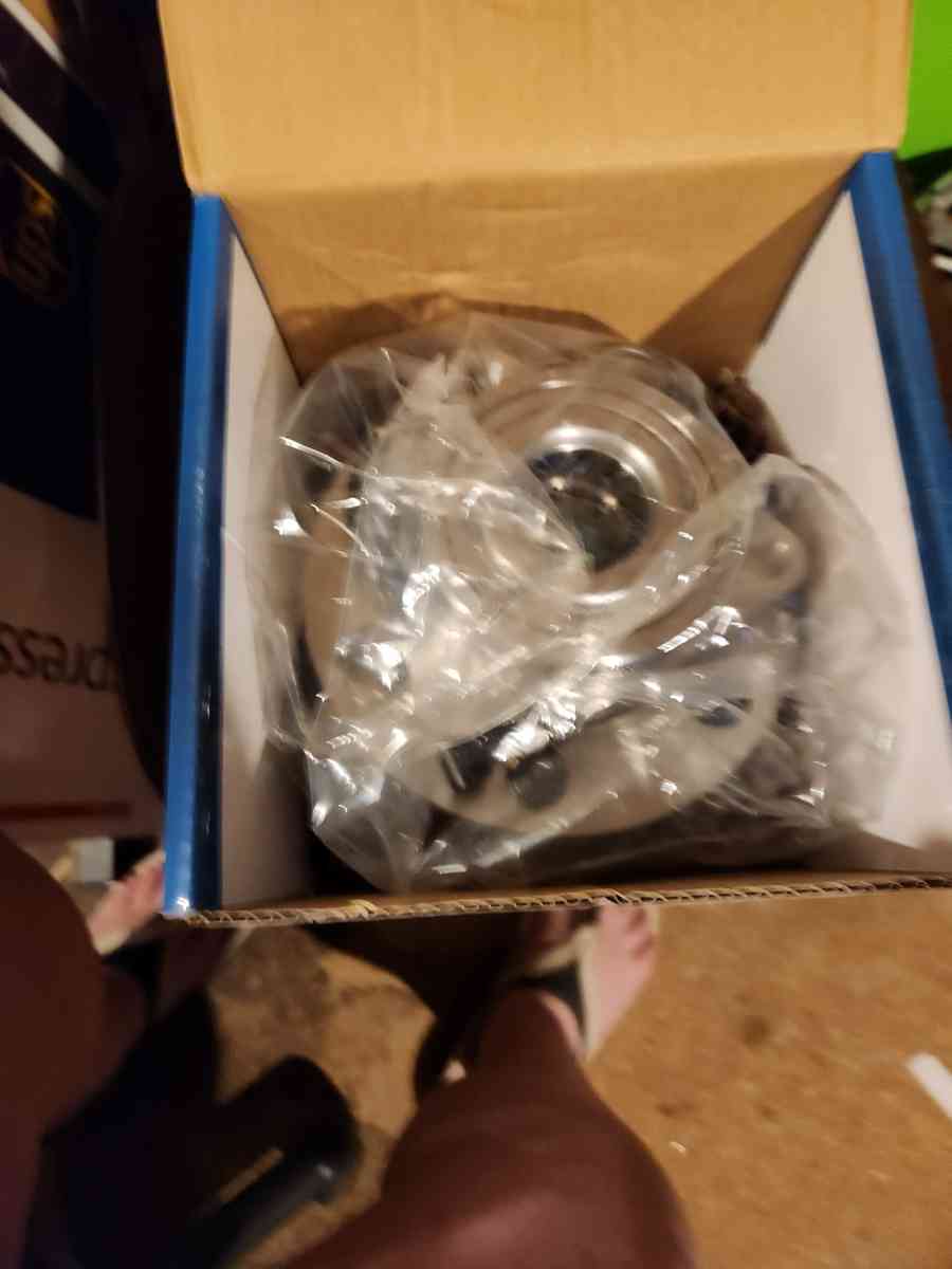 front end parts for 09 chevy silverado - Greenville, South Carolina - FleaMarketBay