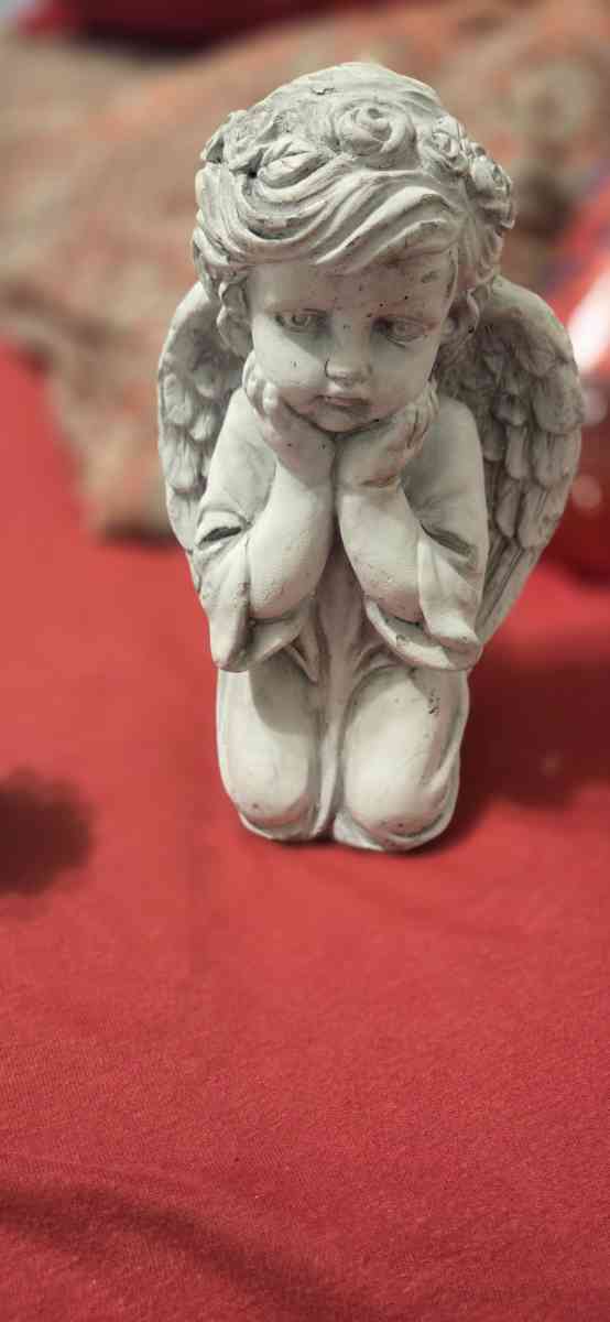 Concrete Cherub Garden Statue - Crittenden, Kentucky - FleaMarketBay