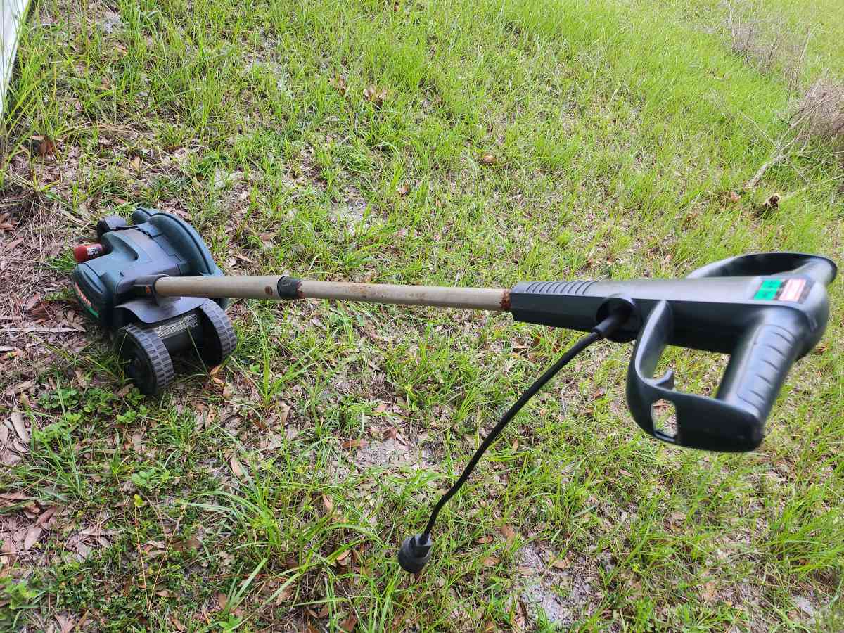 Craftsman Edger - Homosassa, Florida - FleaMarketBay