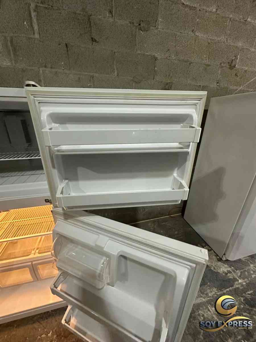 Haier refrigerator top and bottom 28W - Miami, Florida - FleaMarketBay
