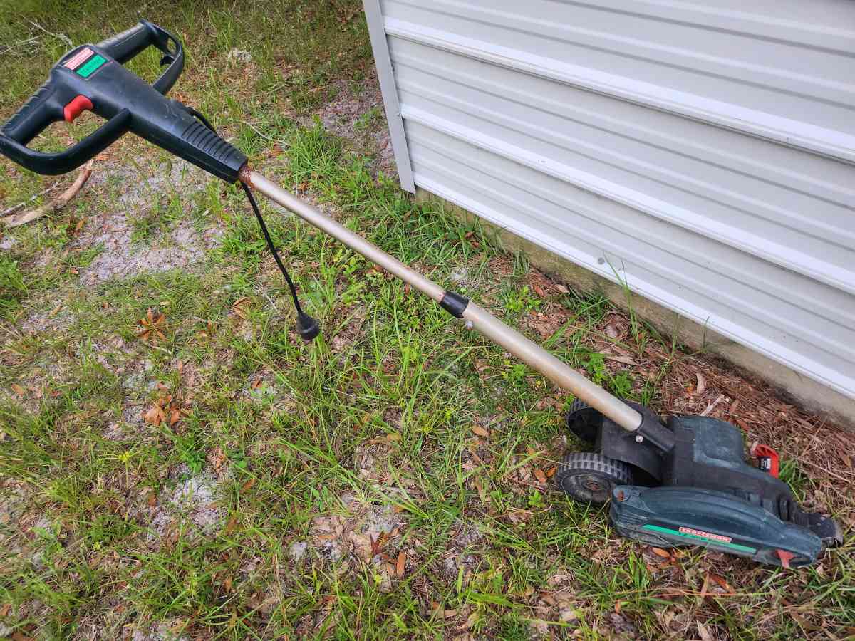 Craftsman Edger - Homosassa, Florida - FleaMarketBay