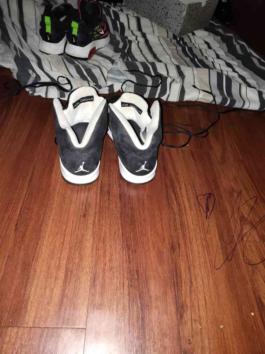 Air Jordans - Aberdeen Proving Ground, Maryland - FleaMarketBay