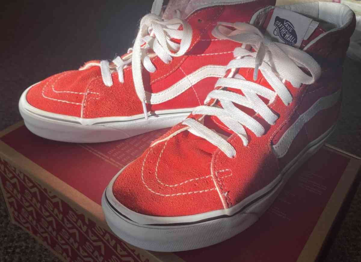 Unisex Vans JOLIET - Plainfield, Illinois - FleaMarketBay