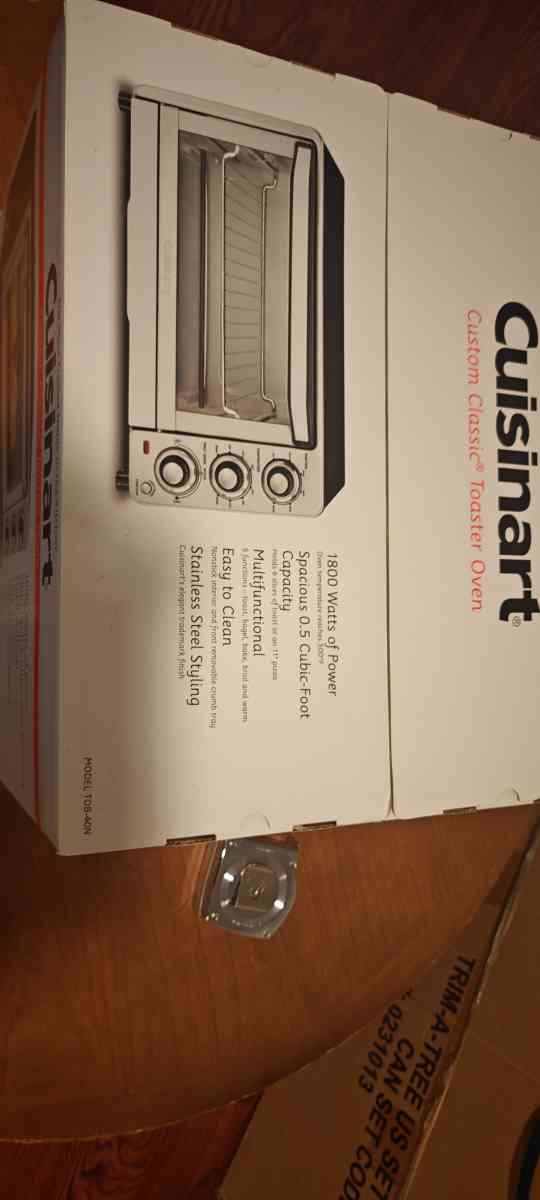 Cuisinart Custom Classic Toaster Oven  Model TOB40N  New - Wayne, New Jersey - FleaMarketBay