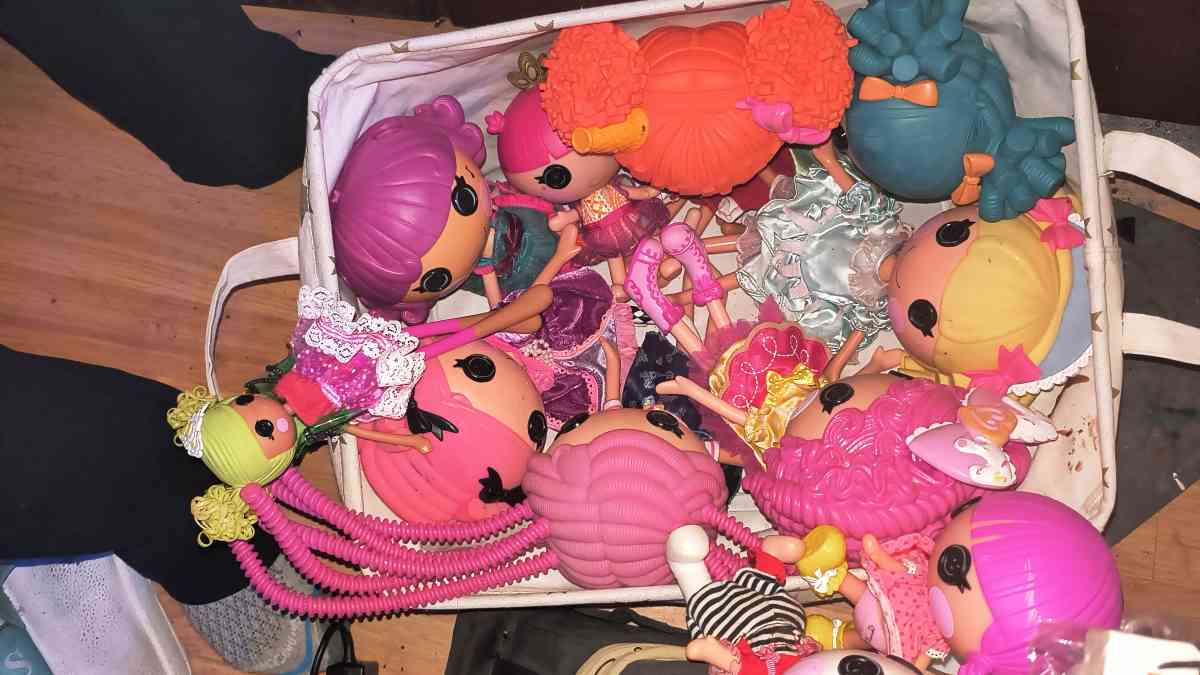 lot of la la Loopsy dolls - Hudson, New Hampshire - FleaMarketBay