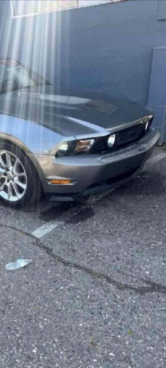 Mustang GT - Sacramento, California - FleaMarketBay