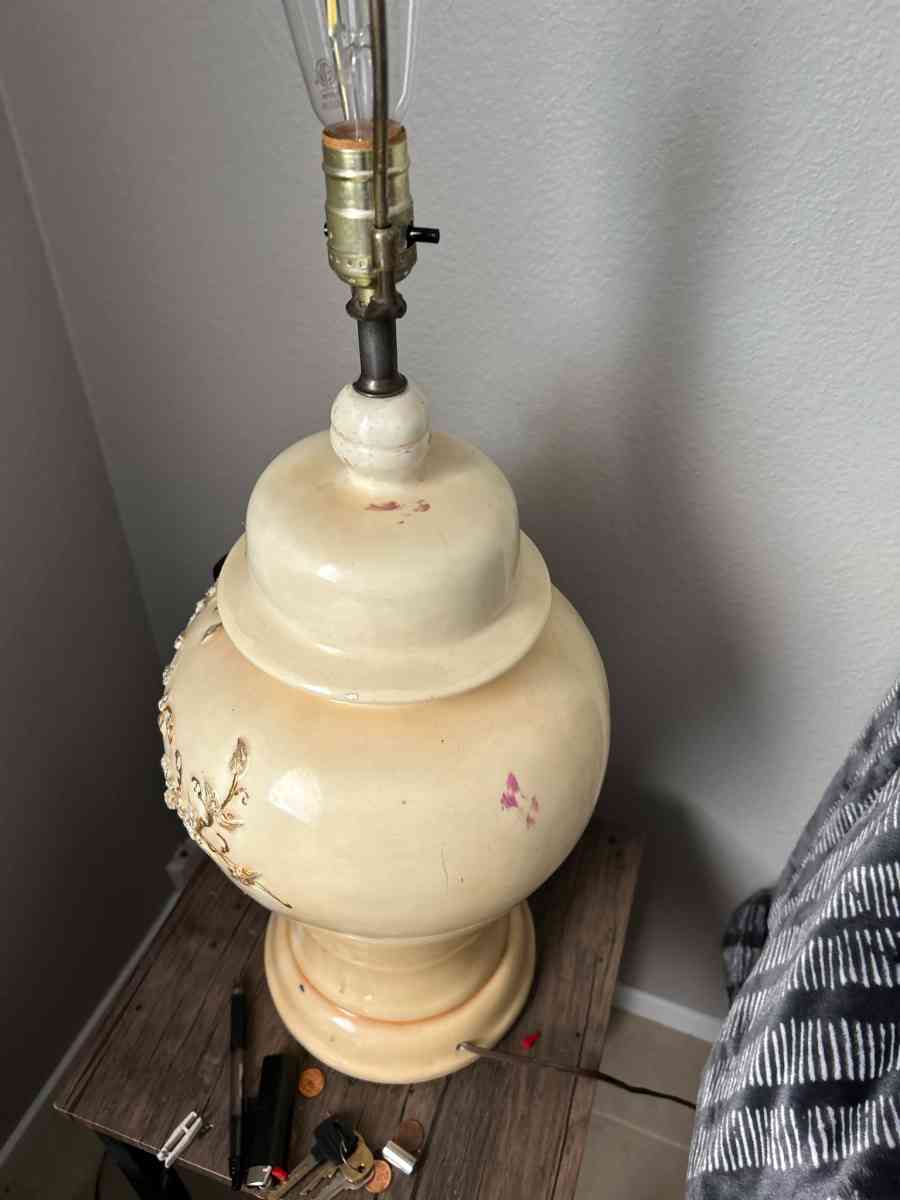 really really nice antiques - Las Vegas, Nevada