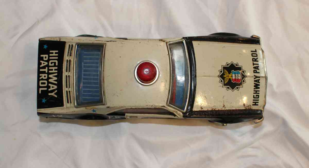 VINTAGE BANDAI HIGHWAY PATROL POLICE CAR TIN BATT - Fort Worth, Texas - FleaMarketBay