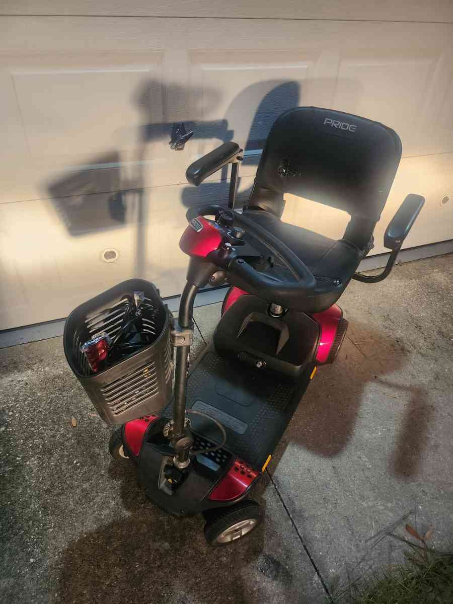 Pride Go Go Elite Traveler Mobility Scooter - Homosassa, Florida - FleaMarketBay