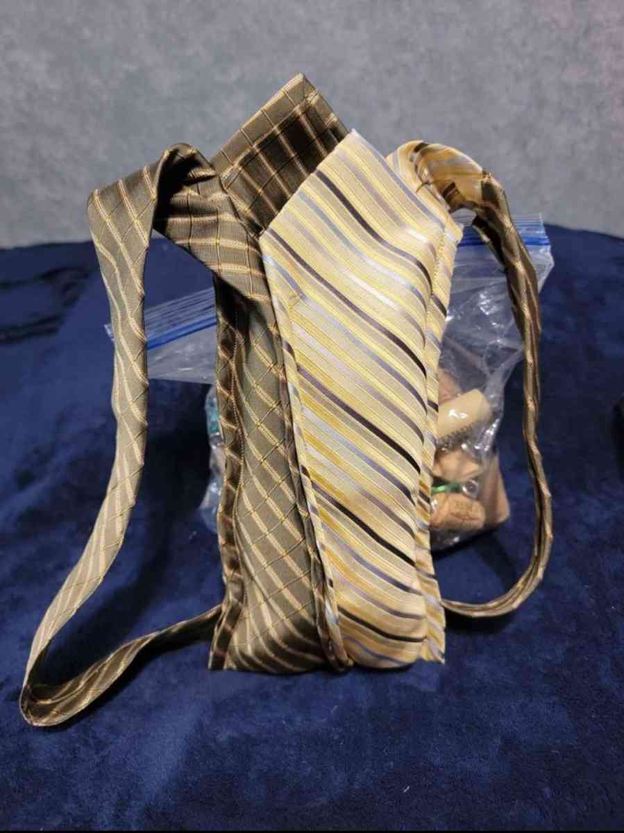 Tie purses Made By Me - Anderson, California - FleaMarketBay