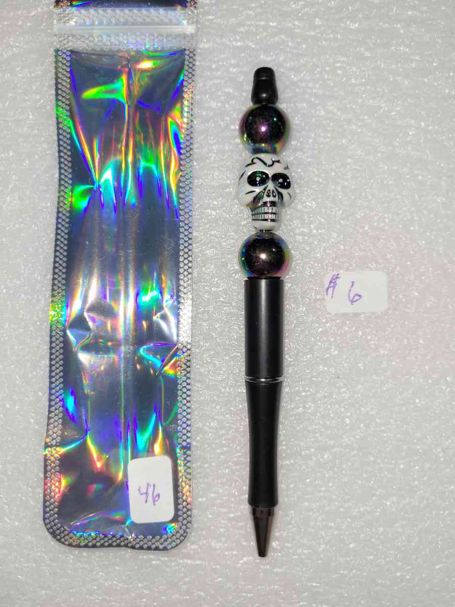 Hand beaded pens   Black ink - Bullhead City, Arizona