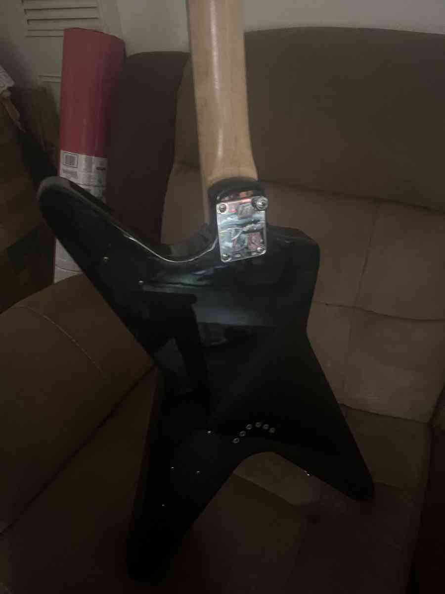 Dean MLX - Louisville, Kentucky - FleaMarketBay