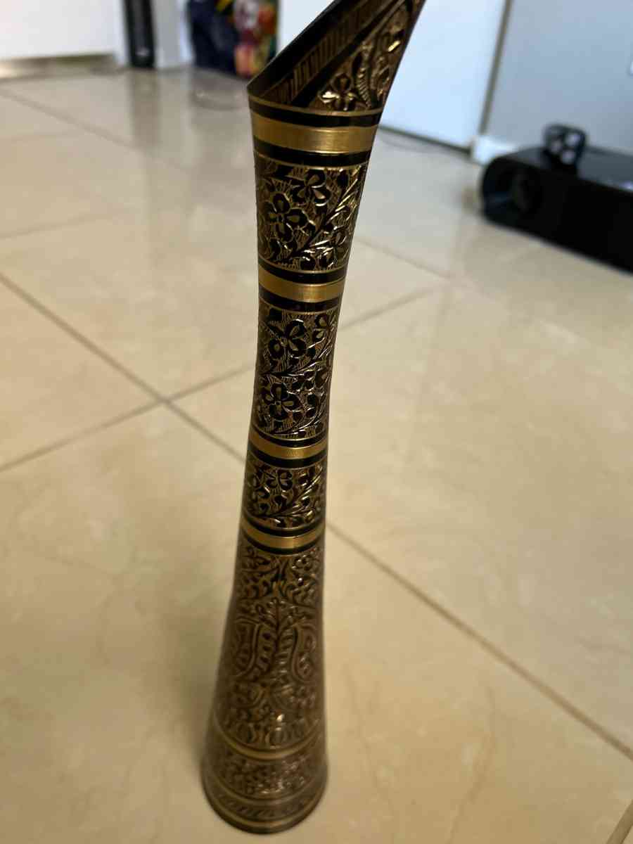 antique vase - Las Vegas, Nevada