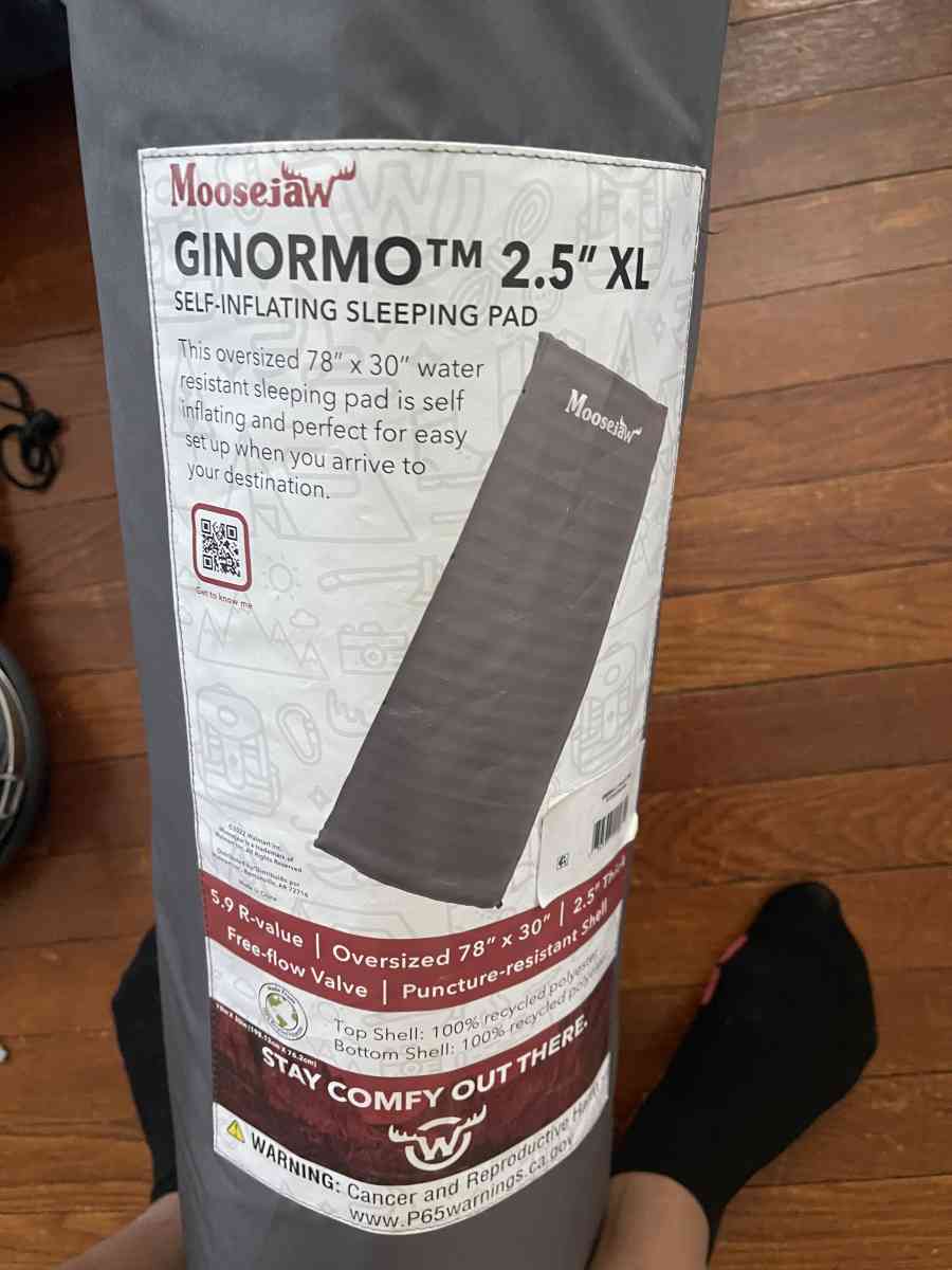 camping gear and tent - Lyndhurst, New Jersey - FleaMarketBay