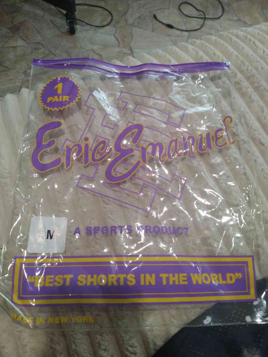 Eric Emanuel Black Skyline Shorts Size Medium - Atlanta, Georgia - FleaMarketBay