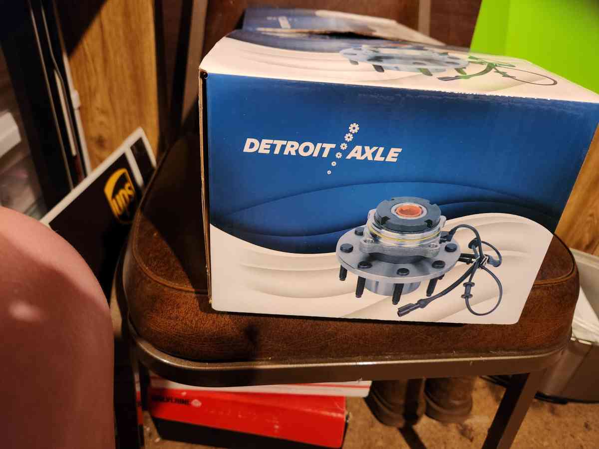 front end parts for 09 chevy silverado - Greenville, South Carolina - FleaMarketBay