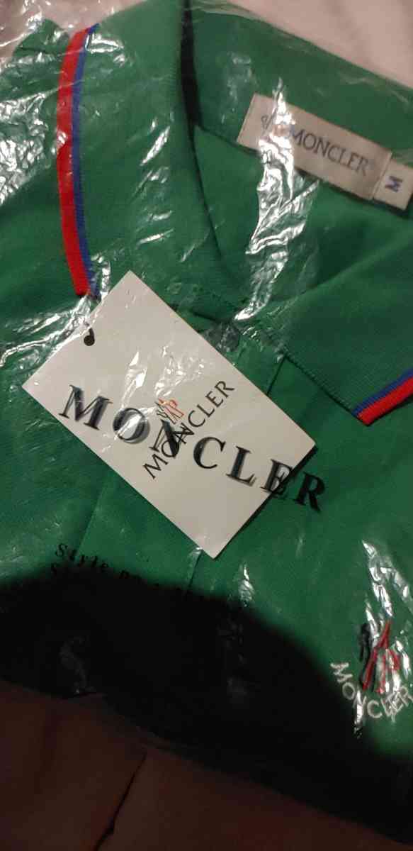 Moncler Mens M polo shirt - Monroeville, Pennsylvania