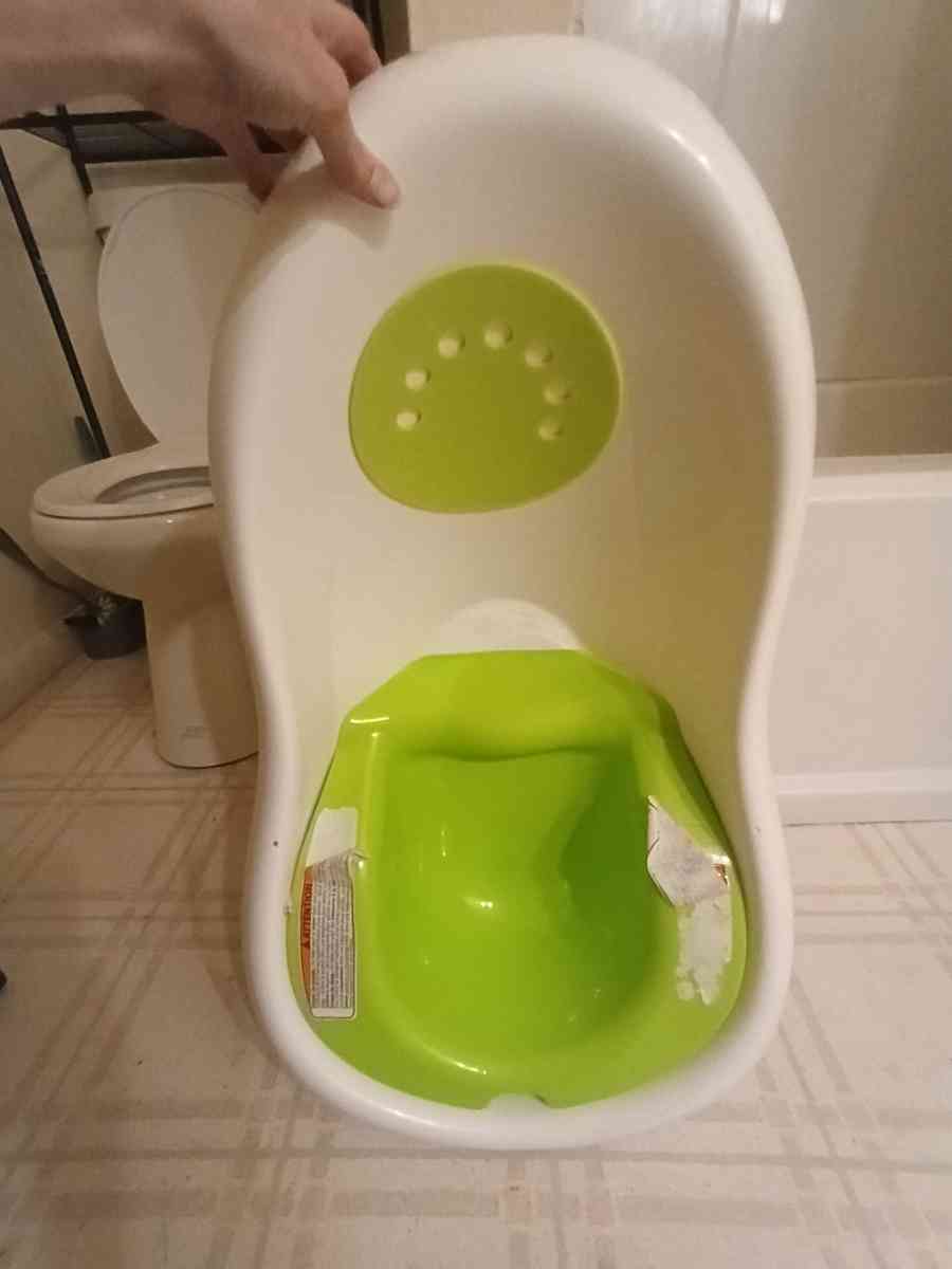 baby bathtub - Harrisburg, Pennsylvania