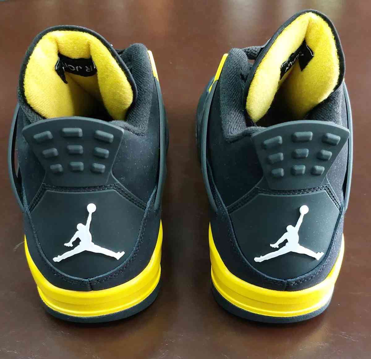 Jordan 4 Thunder all sizes - Atlanta, Georgia - FleaMarketBay