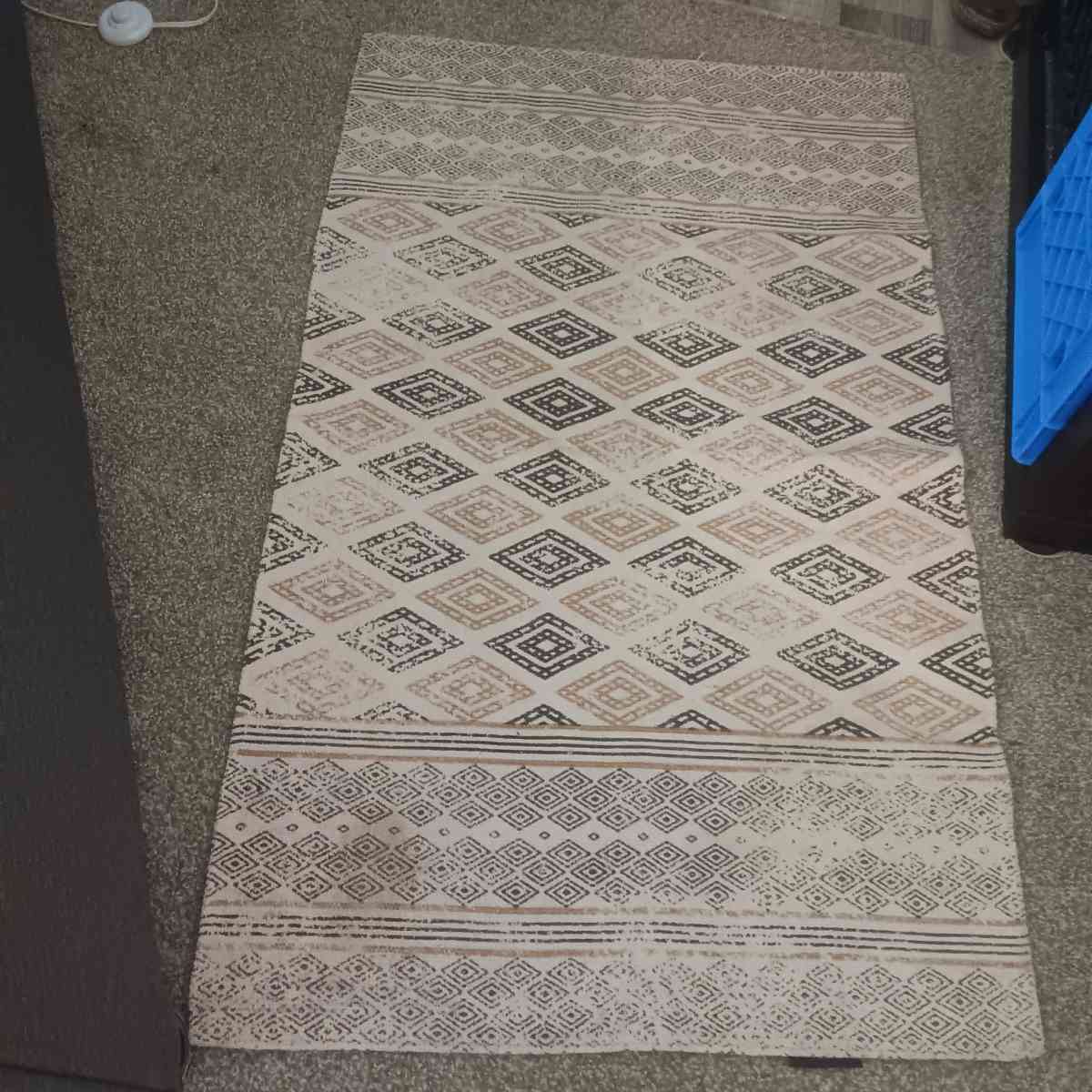 area rugs - Montgomery, Alabama - FleaMarketBay
