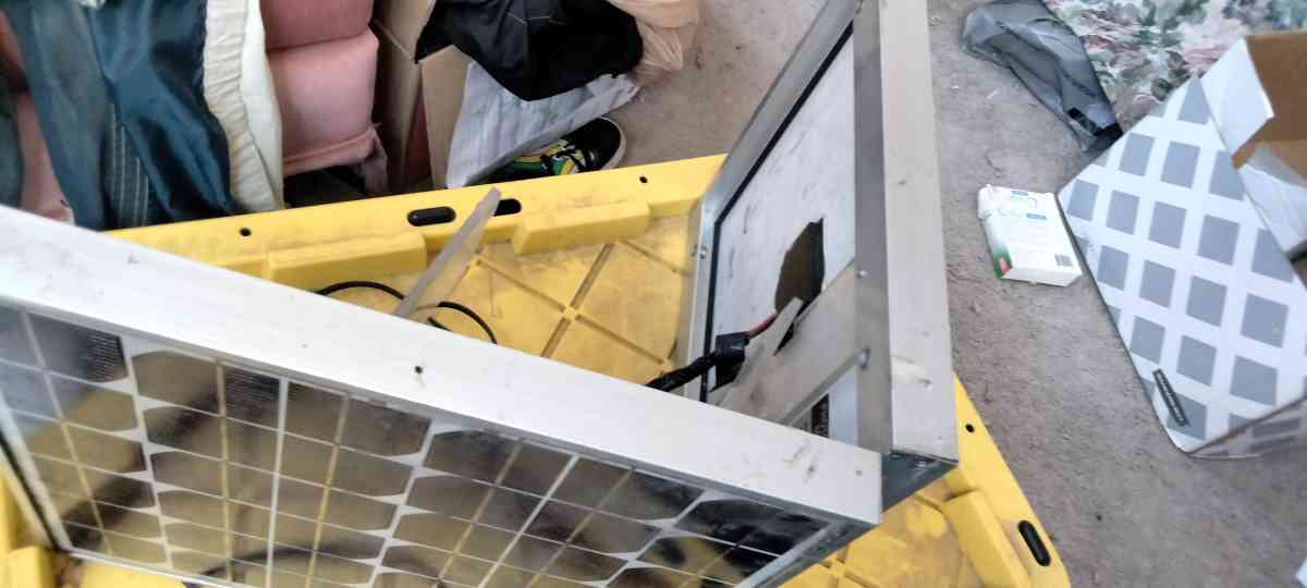 Photovoltaic modules - Manteca, California - FleaMarketBay