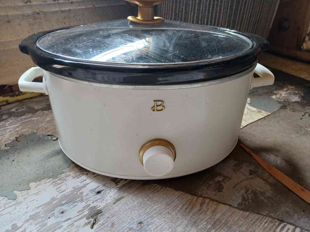 slow cooker - Spartanburg, South Carolina