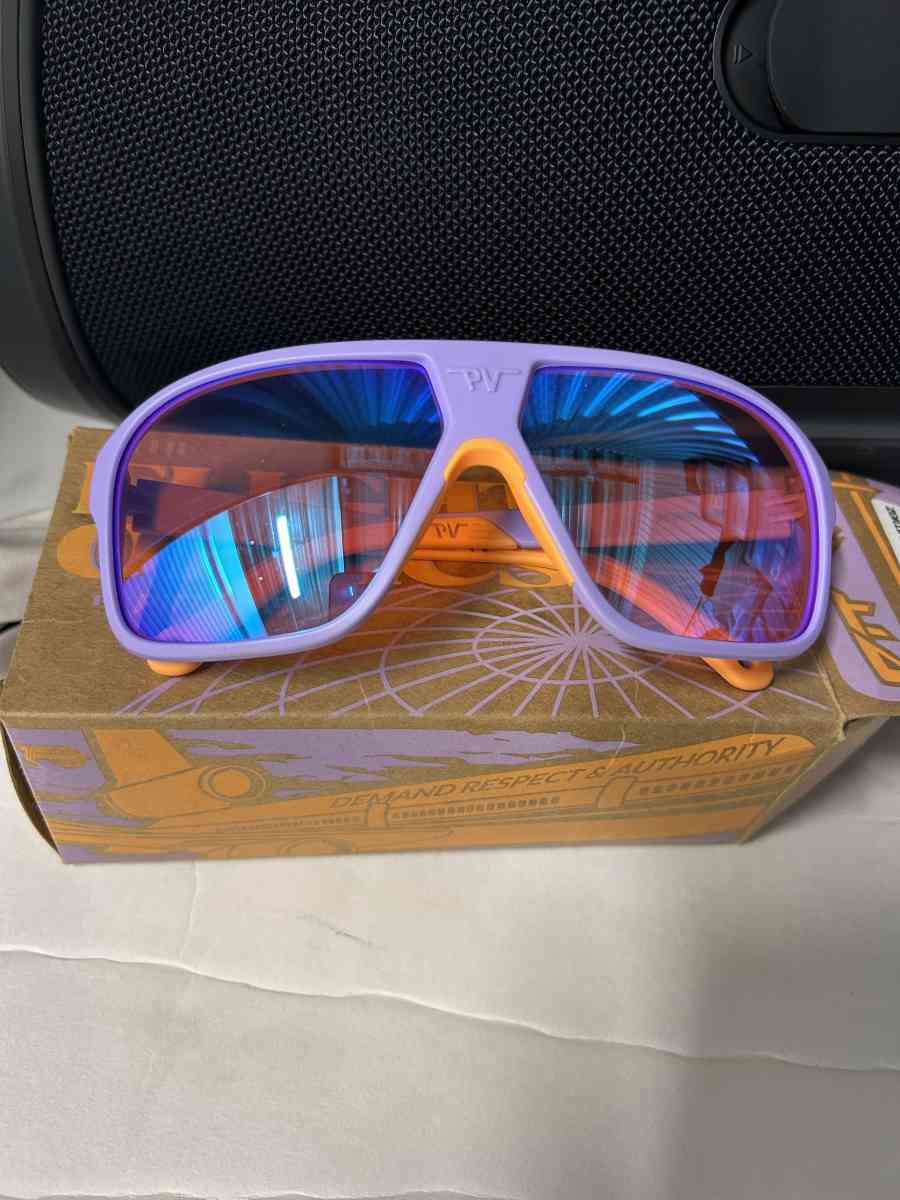 Pit Viper The Original Sunglasses Narrow Fit - Rochelle Park, New Jersey - FleaMarketBay