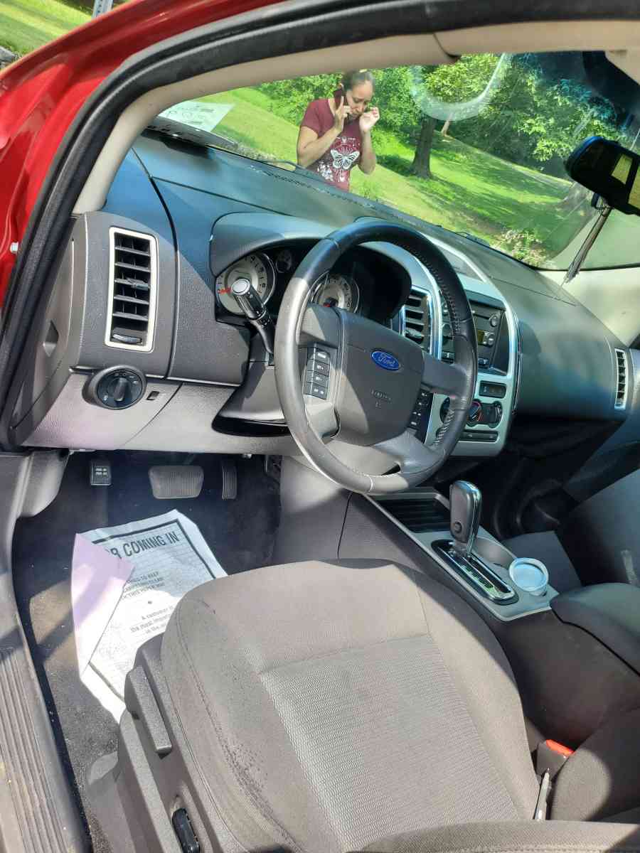 Ford Egde - High Point, North Carolina - FleaMarketBay