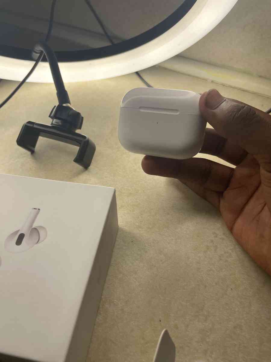 AirPods Pro 2nd gen - Albany, New York - FleaMarketBay