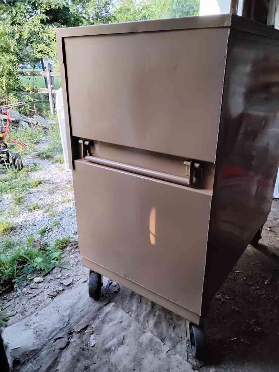 Knaack Gang Box or Job Box HD Caster Wheels OEM Like New - Williamstown, New Jersey - FleaMarketBay