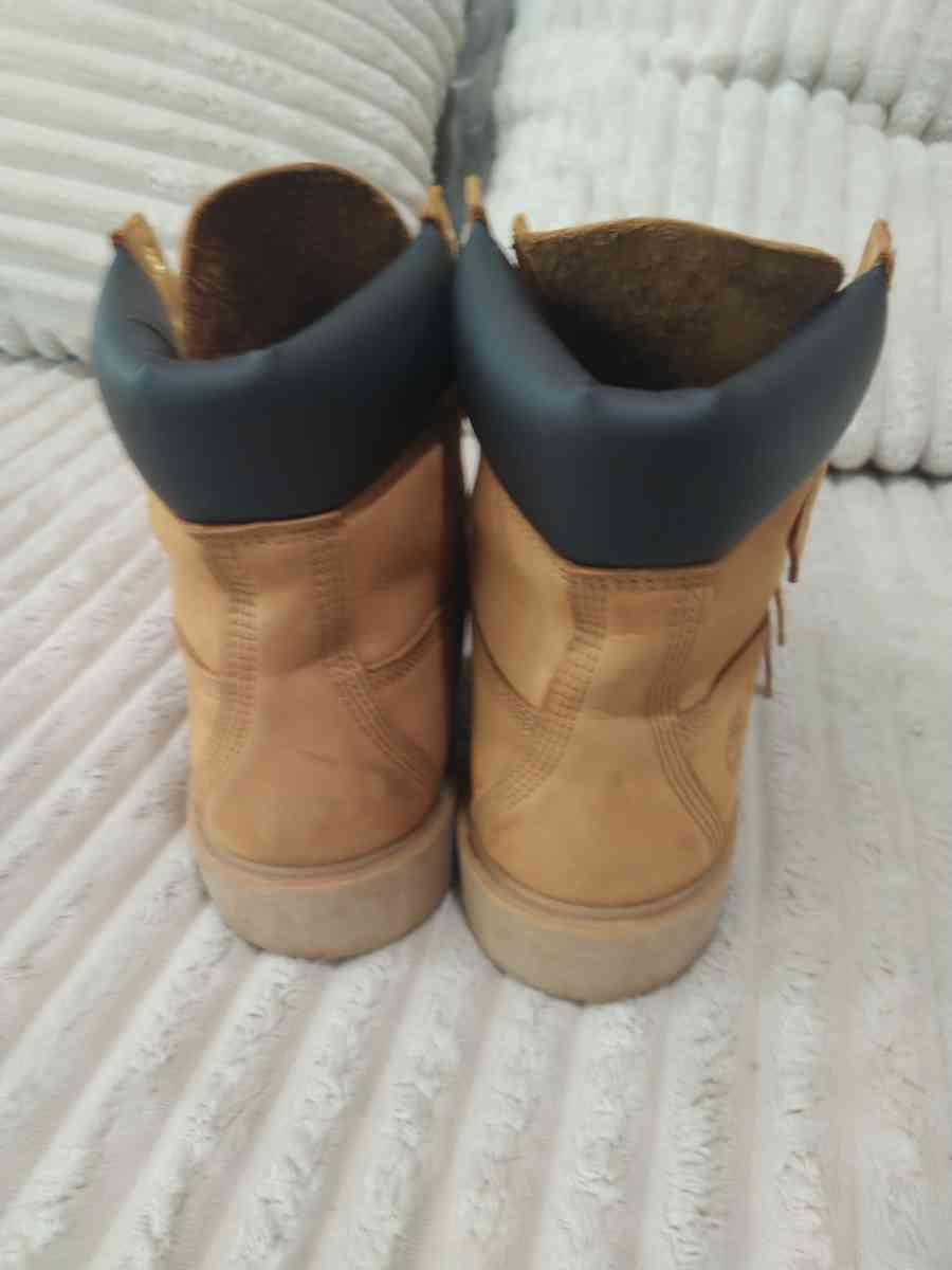 Used Timberland Boots mens size 11 - Atlanta, Georgia - FleaMarketBay