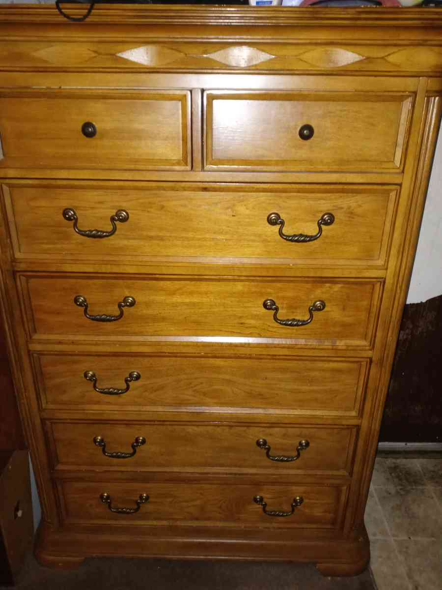 height 5 ft tall left to right 3 ft - Henderson, Nevada - FleaMarketBay