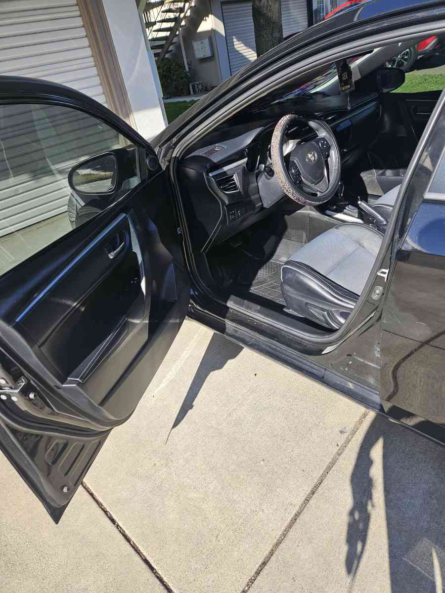 2014 Toyota corolla S - Roseville, California - FleaMarketBay