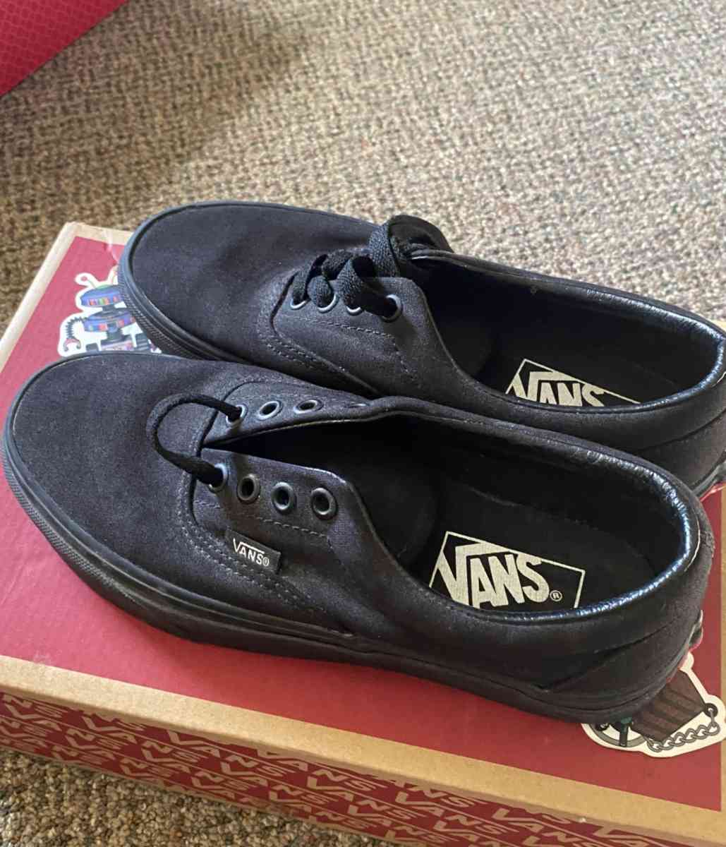 New Vans out of box Unisex size - Plainfield, Illinois - FleaMarketBay
