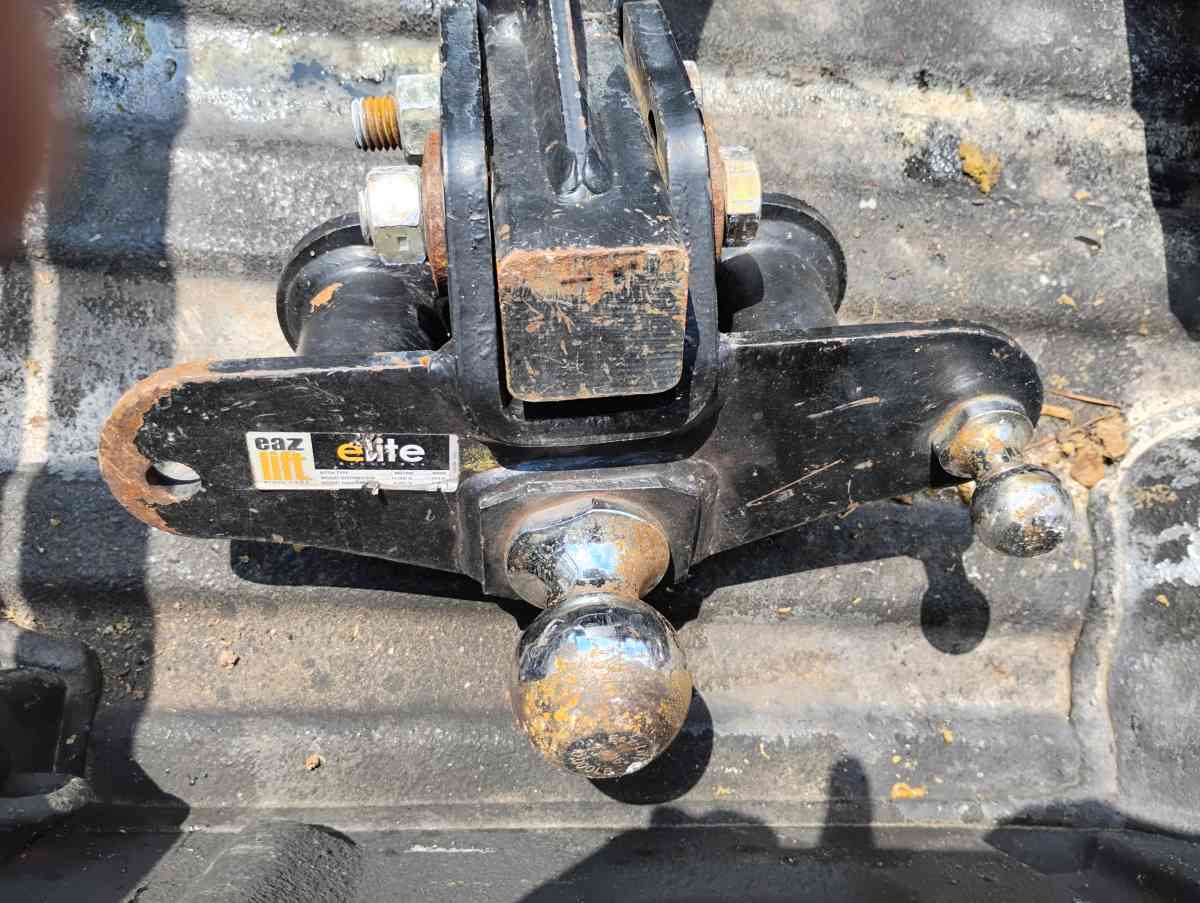 easy lift elite sway bar - Decatur, Alabama - FleaMarketBay