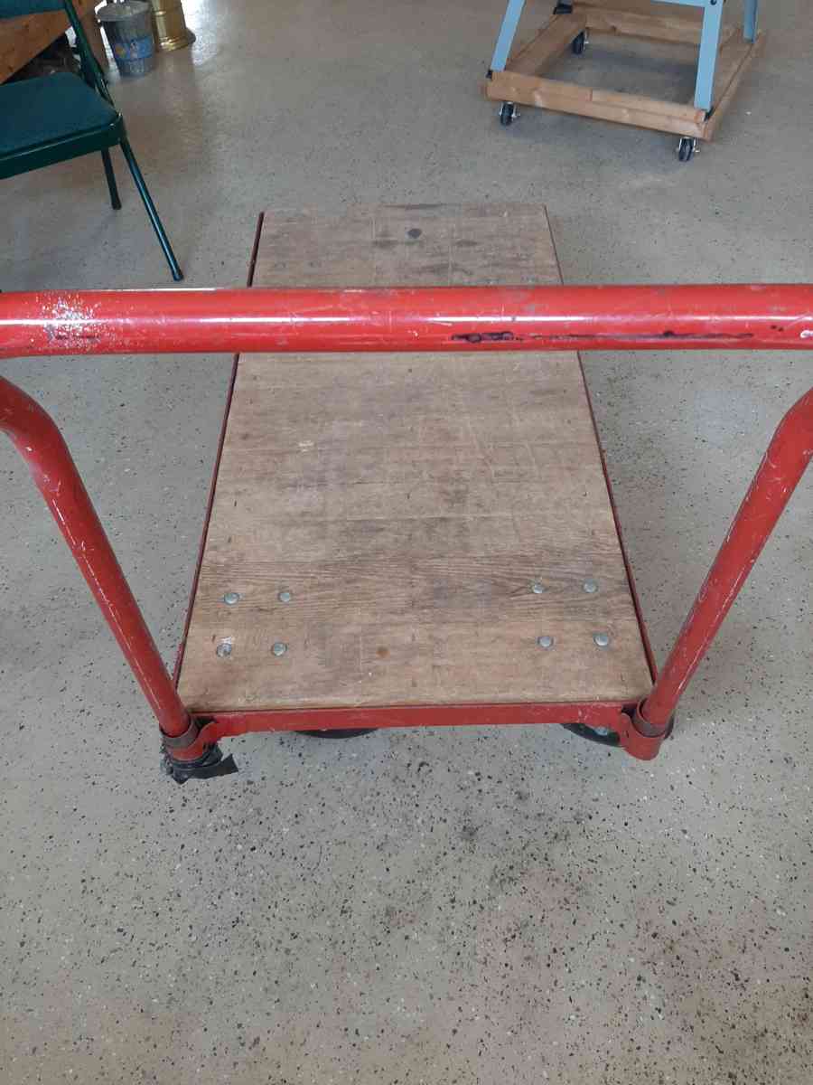 Platform cart - Landrum, South Carolina - FleaMarketBay