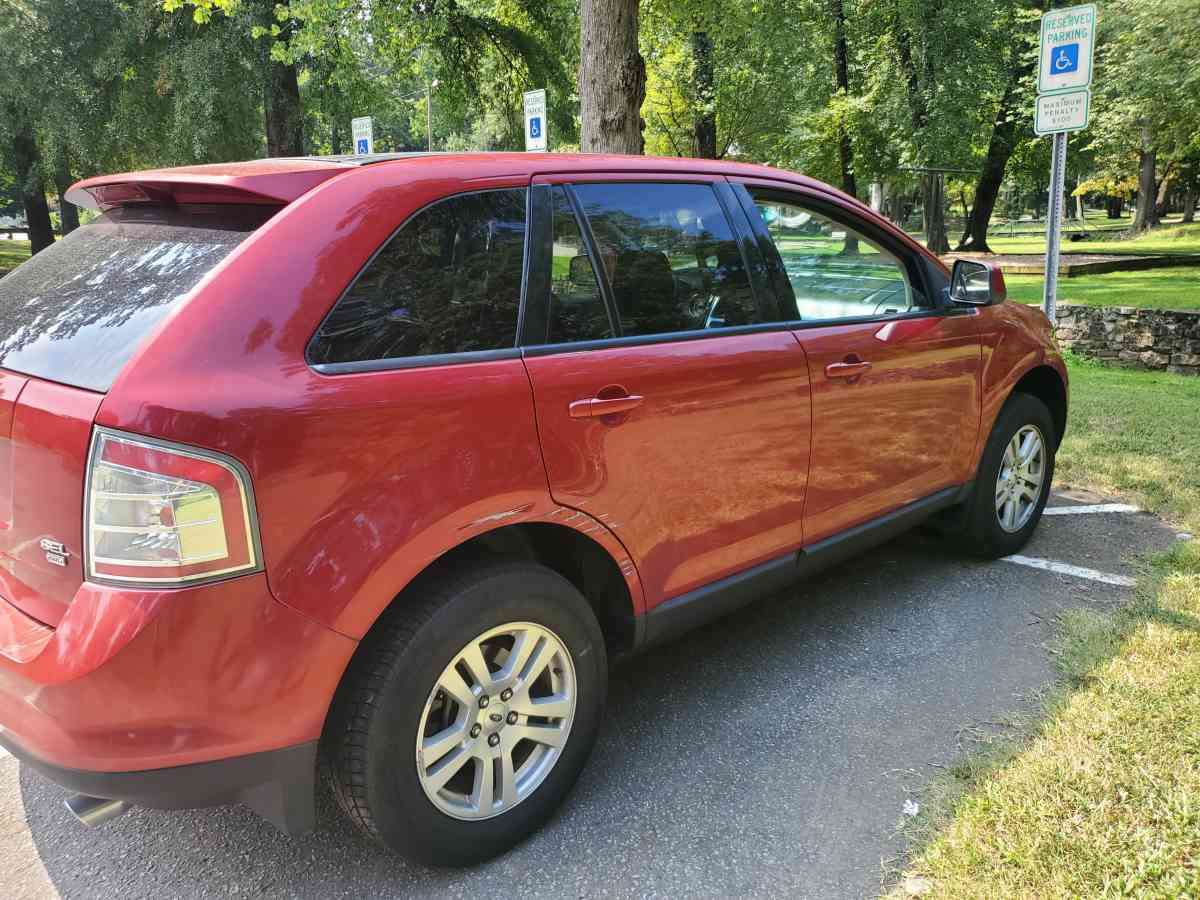 Ford Egde - High Point, North Carolina - FleaMarketBay