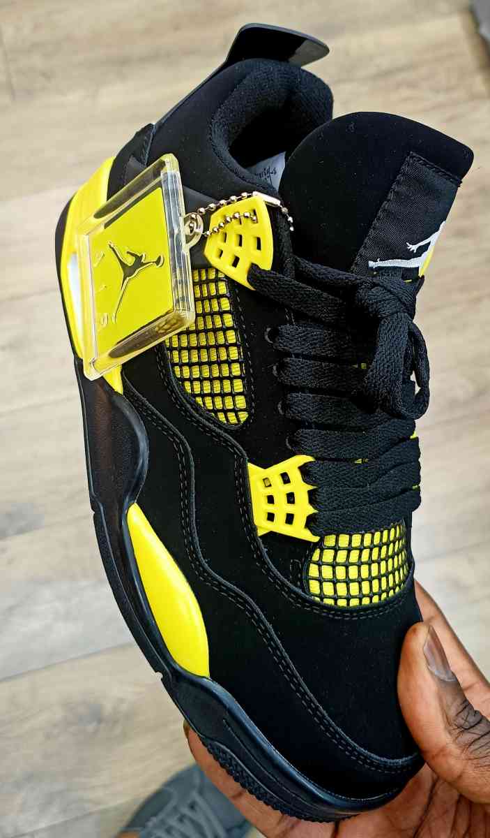 Shoes - Jonesboro, Georgia - FleaMarketBay