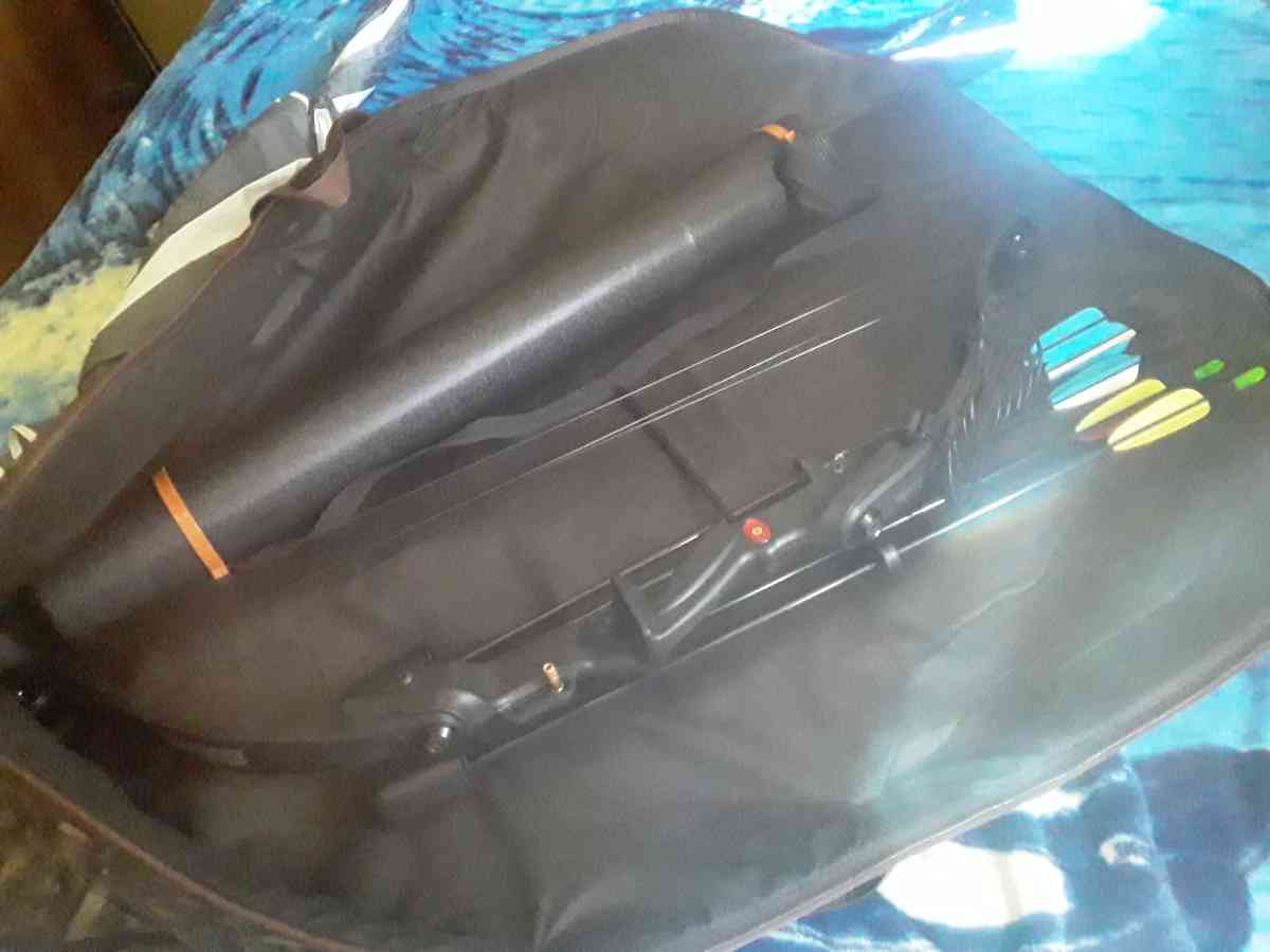 Bow and Arrows - La Puente, California - FleaMarketBay