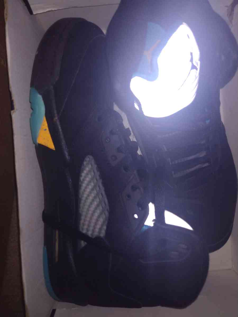 Jordans - Dallas, Texas - FleaMarketBay