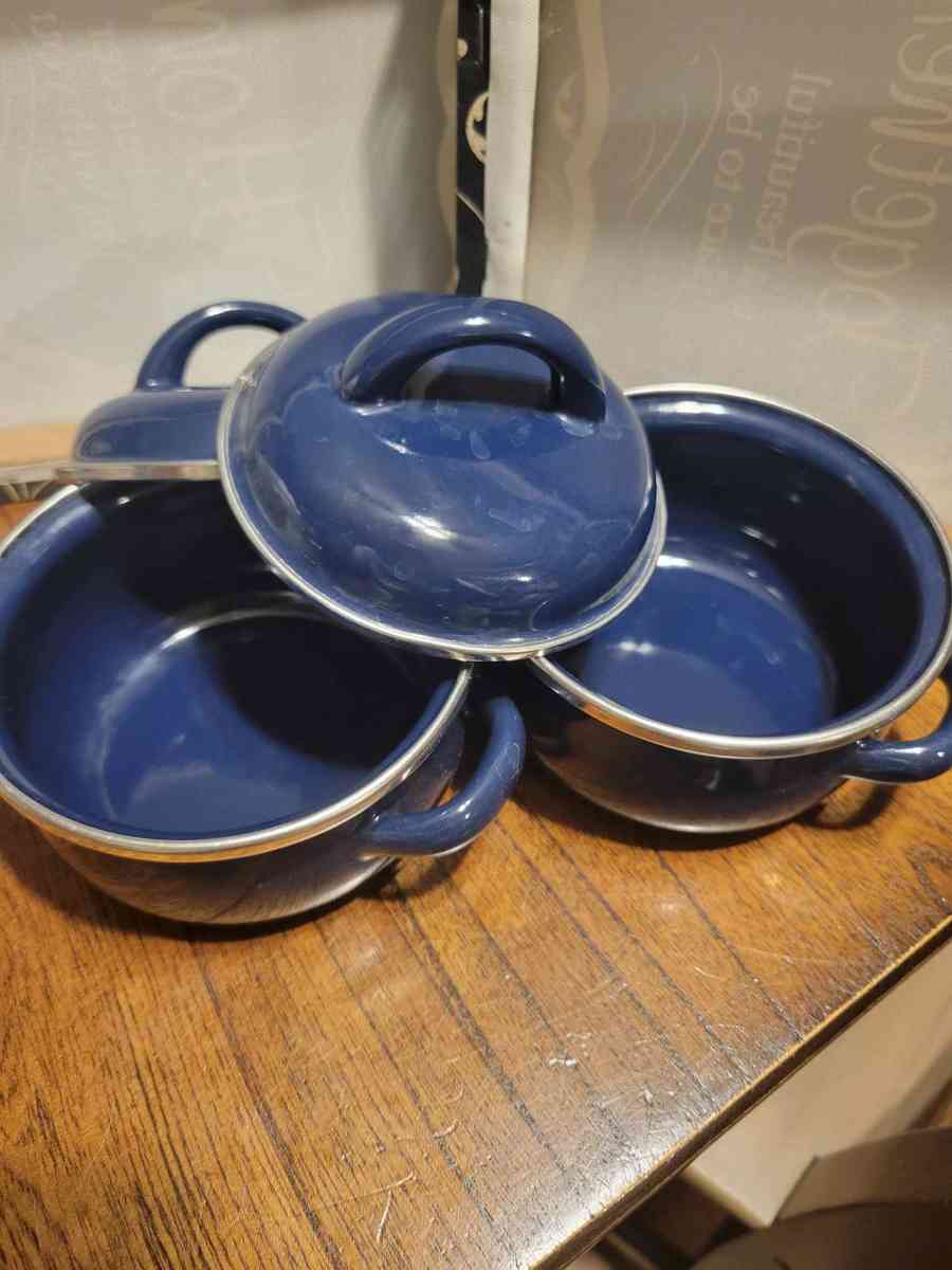 little pots - Saint Petersburg, Florida - FleaMarketBay