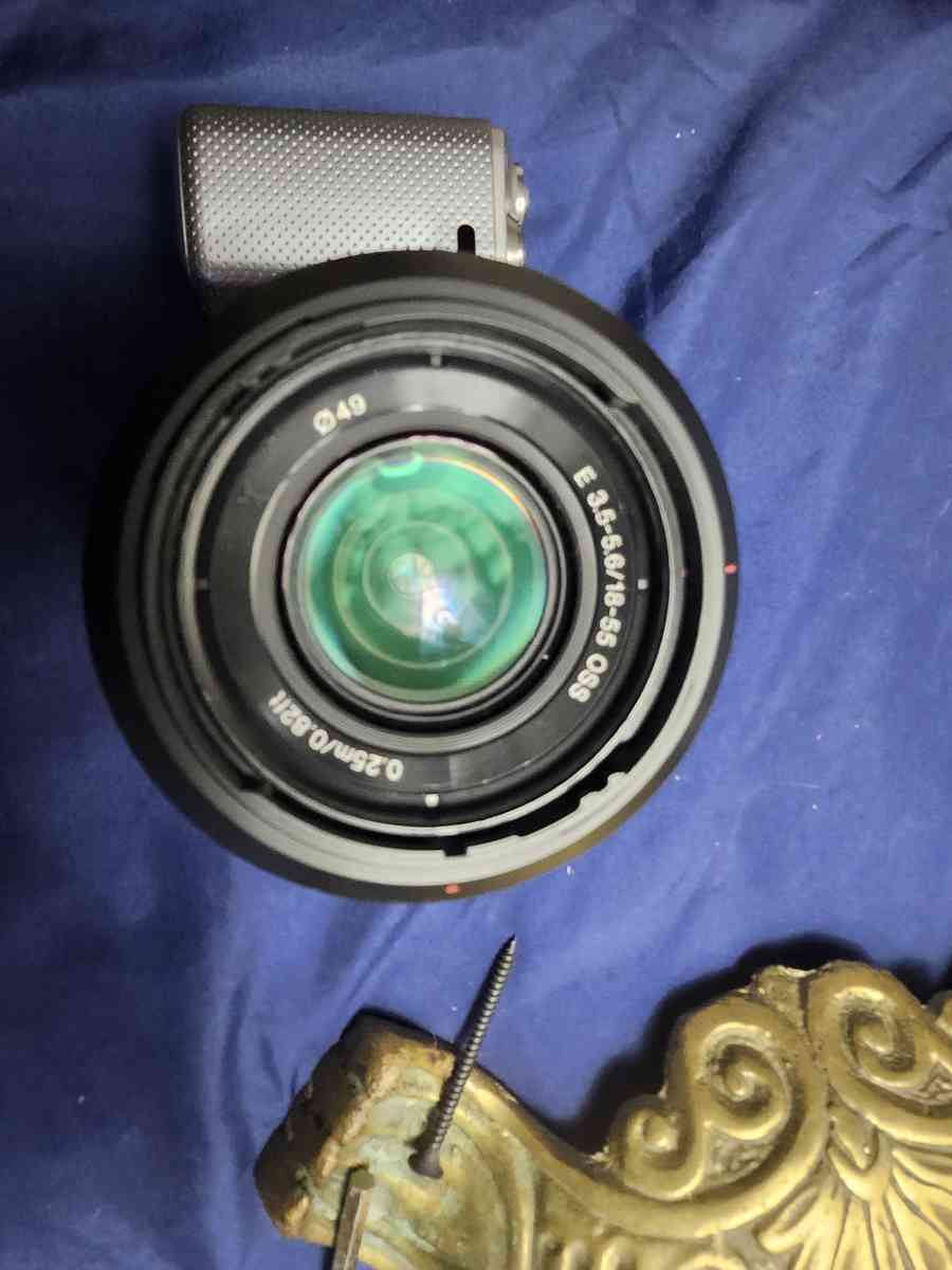 Sony Touchscreen Digital camera - Redmond, Oregon - FleaMarketBay