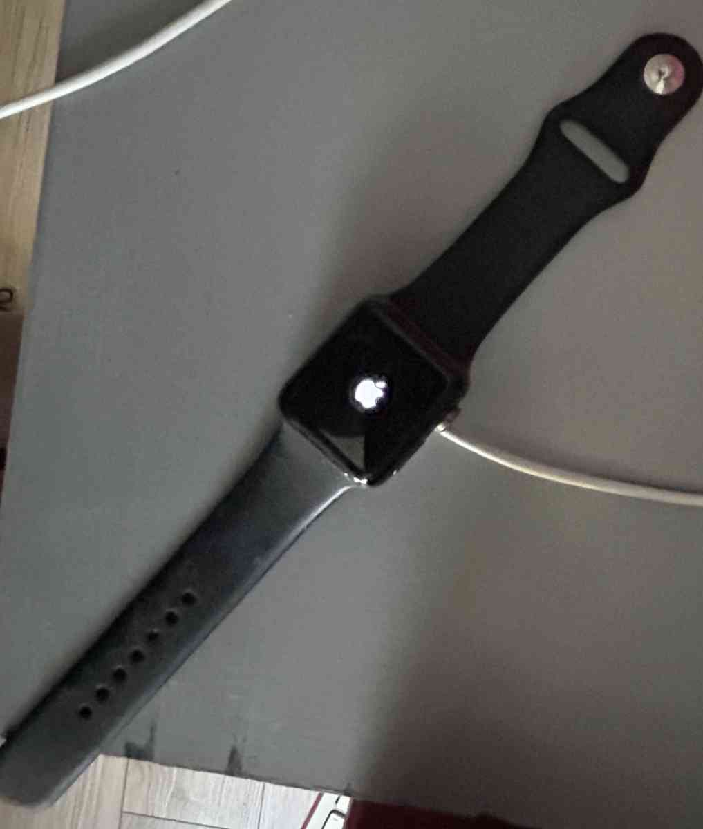 Apple Watch S3 38mm - Goldsboro, North Carolina